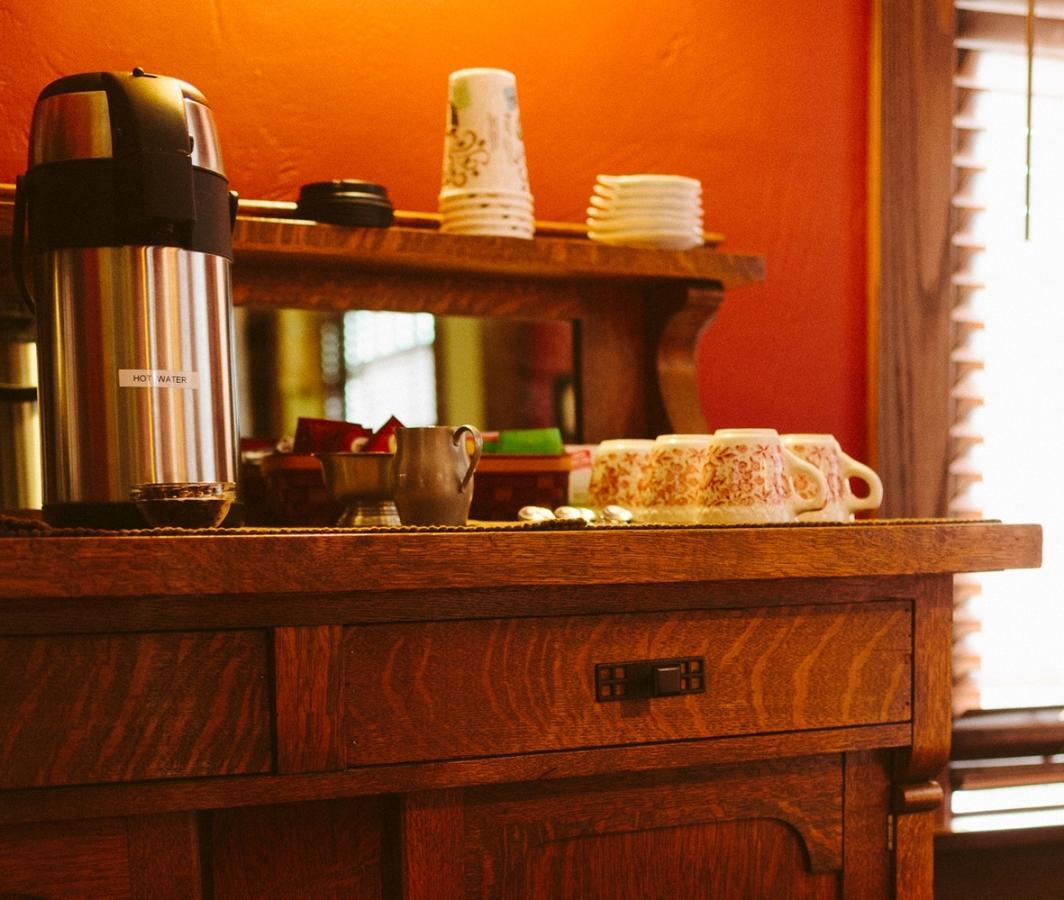 The Buckingham Inn Madison Ngoại thất bức ảnh